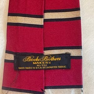 Brooks Brothers Silk Tie in Red with Navy and Cream Stripes